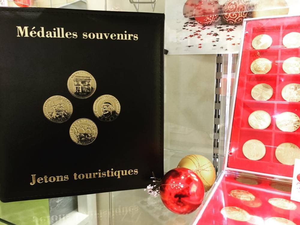 Album pour Médailles souvenir